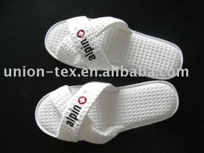 China Hotel Slippers& Bathroom Slippers & Slippers (With You - S-04) for sale