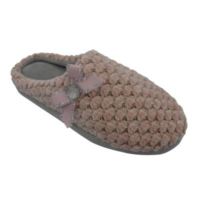 China Winter Sale Indoor High Quality Warm Indoor Bedroom Slippers Soft Slippers for sale