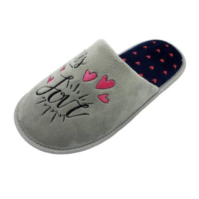 China Indoor heart embroider cute soft pattern women plush TPR outsole home slipper for sale