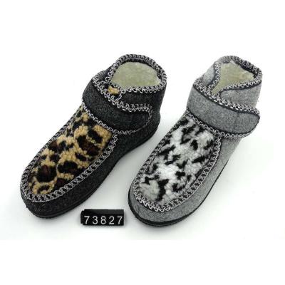 China Hot Selling Plain Color Indoor Warm Wool Felt Shoes Women Shoes PVC Outsole Slipper Injection Home Indoor Shoes for sale