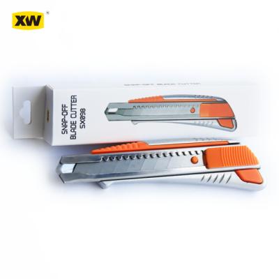 China Quick-Change Pocket Aluminum Alloy 18mm Blade Snap Out Box Cutter for sale