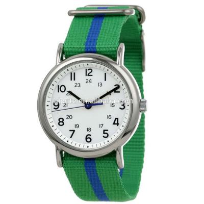 China Luxury Kids Watch Wholesale Green Auto Date And Blue Nylon Strap Watch for sale