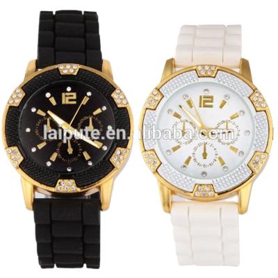 China Auto Date Fashion Marks Waterproof Multifunctional Black Dial Quartz Silicone Sports Watch for sale