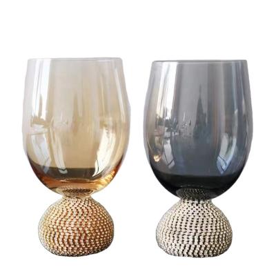 China Wine Glasses Wedding Water Glass Colored Glass Wine Glasses Set Cups Tumbler Gold Glass Kitchen and Goblets Wedding Table Decoration for sale