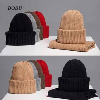 China COMMON Custom Winter Knitted Sports Scarf Beanie Hat for sale