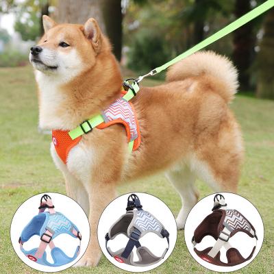 China Reflective Fashion Design Comfortable Adjustable Waterproof Dog Harness Manufacturers Pet Harness Luxury Dog Leash Set for sale