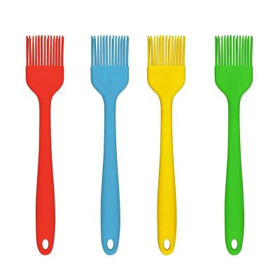 China Viable Resist High Temperature Silicone Pastry Basting Brush Frying Oil Brush Kitchen Basting Brushes for sale