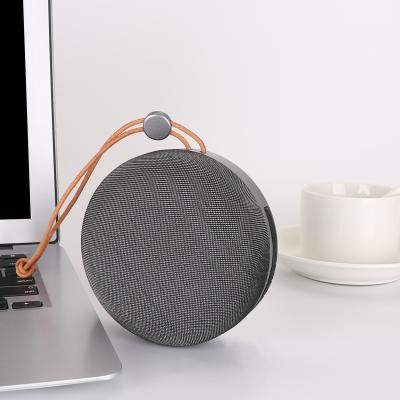 China Waterproof Portable 3D Metal Music Surround Speaker Audio Stereo Speaker D60 Best Mini Radio Wireless Speaker for sale