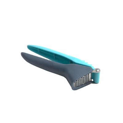 China DTK New Design Series Kitchen Utensil Product Stocked Blue ABS Handle 430 Stainless Steel Ginger Garlic Press Cutter for sale