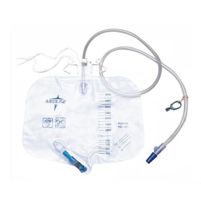 China Transparent Front Side For Easy Observation Medline Urinary Drainage Bag With Anti Reflux Tower-4000ml Urinary Drainage Bag With Metal Clamp Drainage Port for sale