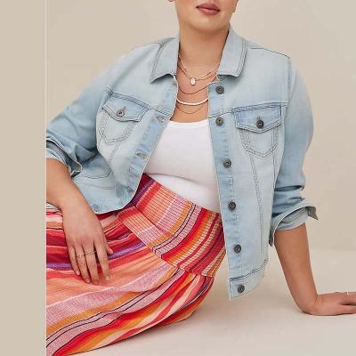 China Best Selling Breathable Cropped Jacket Womens Pocket Jeans Jackets Light Blue Sublimation Wasted Jacket For Women for sale