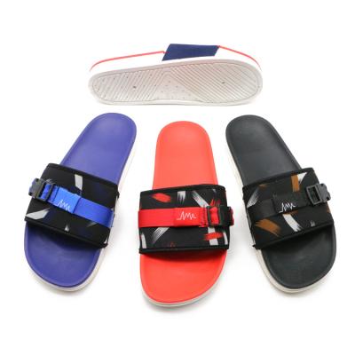 China Anti Skid Cloth PVC Casual Sports Men Anti-Slippery Man Sandals Upper Comfortable Slippers Slippers for sale