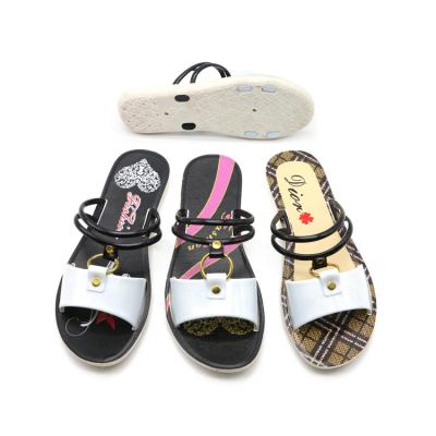 China Newest Anti-odor Fancy Flip Flops Slippers Promotional Outdoor Casual Sandals For Women for sale