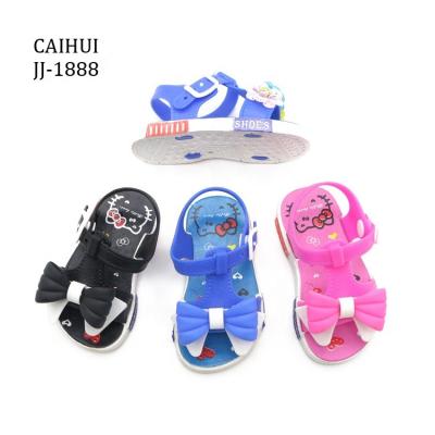 China Outdoor Comfortable Anti-odor EVA Sandals For Kids Children EVA Slippers for sale