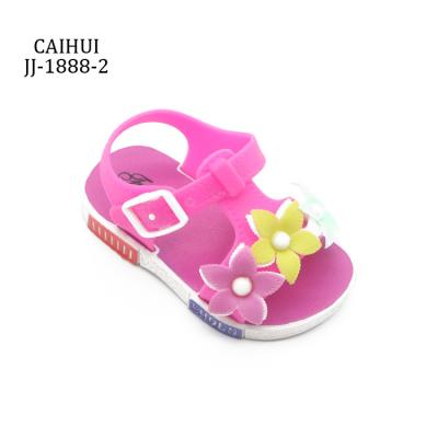 China Anti-Smell Summer Kids Slipper Fancy Girls Outdoor Flower Sandals for sale