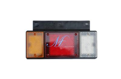 Chine La lumière de queue de combinaison de 5015 Isuzu LED avec pp plaquent imperméable, antipoussière, antichoc à vendre