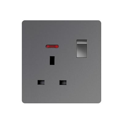 China Multi-Purpose UK Plastic Wall Switch Socket USB 220V Wall Socket Electric UK Plug Universal Charger Socket for sale