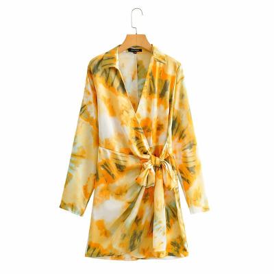 China Autumn New Style Fashion Breathable Retro Women's Long Sleeve Tie Dye Print Dress With Waist for sale