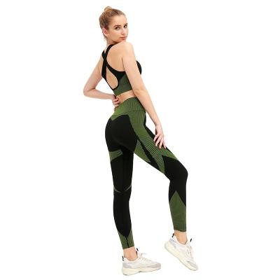 China Women Breathable Yoga Gym Activewear Seamless Set 2 Piece Workout Sports Equipments Bra Leggings for sale