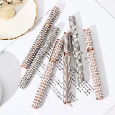 China New Arrival Waterproof Lash Waterproof Eye Lashes 36h Wick Adhesive Glue Pen With White Eyeliner Pencil Eyeliner for sale