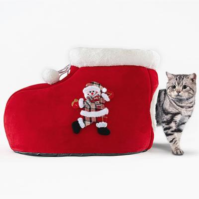 China Stocked Hot Selling Luxury Pet Cat Mat Wholesale Festival Pet Manufacturer Christmas Cat Boarding With Soft Carpet Backing Customized for sale