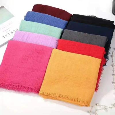 China 2021 Solid Color Wrinkle Cotton Scarf Women Hijab Cheap Wholesale Black Muslim Muslim Scarf Hijabs Best Price USA Quality for sale