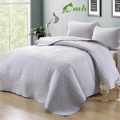 China MH Washable Light Gray Home Textile Product Lightweight Soft Washable Comforters for sale