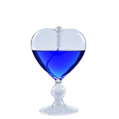 China Bars Sell New Design and High Quality Handmade Wholesale Heart Glass Oil Lamp for Wedding Decorations for sale