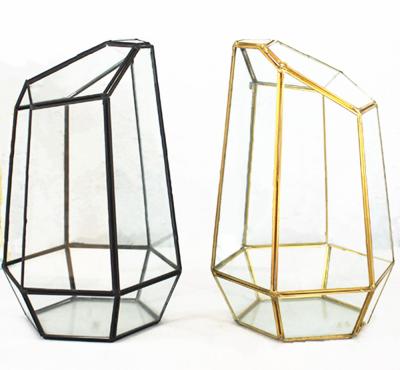 China Wholesale new classic/postmodern new design and mini greenhouse high quality glass geometric planter for sale