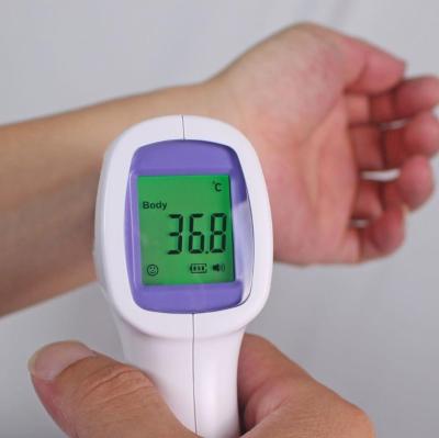 China Infrared Sensor Plastic DC 9V Portable Infrared Thermometer for sale