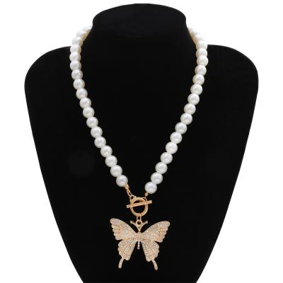 China Wholesale Butterfly Pearl Hiphop Fashion Necklace Pendant Necklace Jewelry For Women for sale