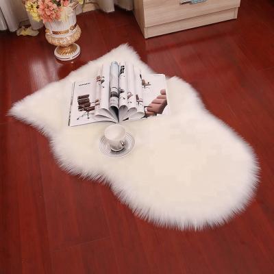 China 2ft*3ft Size Anti-Skid Faux Fur Sheepskin Blanket for sale