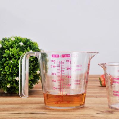 China Plastic resin viable transparent measuring cup printed available 250ml 500ml kitchen or lab measuring cup for sale