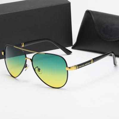 China Hot Sale Luxury UV400 Men Polarized Sunglasses Lens Color Changing Day and Night Sunglasses Polarized Photochromic Sunglasses for sale