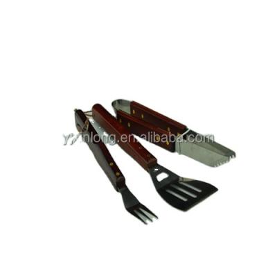 China Easily Cleaned 2021 Newest Heat Resistant 3 Piece Barbecue Grill Utensils With Wooden Handle for sale