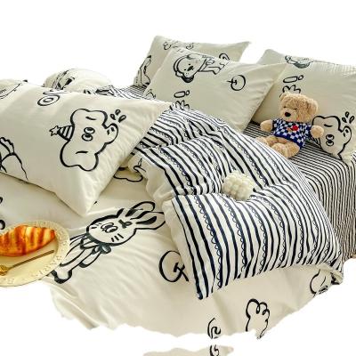 China Folded Professional custom cartoon style 100% cotton 4 piece bedding set popular quilt cover bedding  set for sale