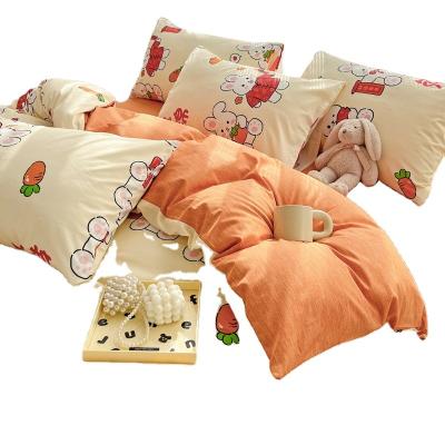 China Folded Professional custom cartoon style 100% cotton 4 piece bedding set popular quilt cover bedding  set for sale