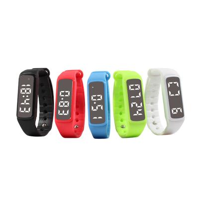 China Kids Waterproof CD5 Fitness Tracker Wristband Watch Step Counter Wristband Smart Watch for sale
