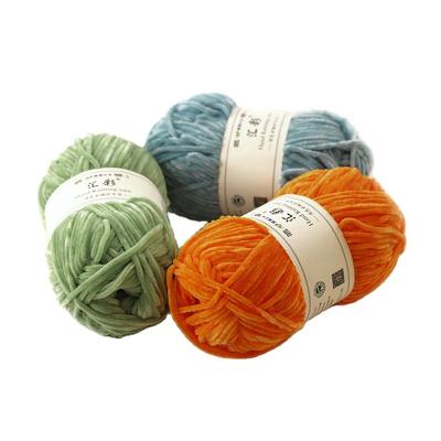 China Anti-bacteria China Factory Direct 100% Polyester 1.6Nm Chenille Yarn For Hand Knitting for sale