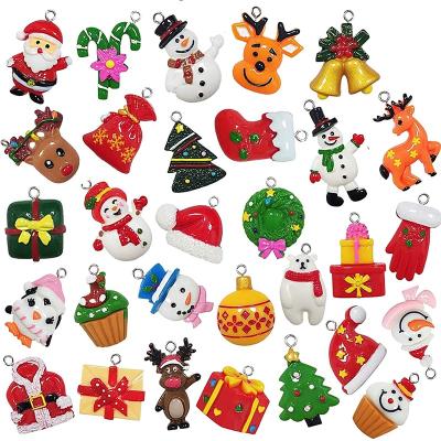 China Christmas Decoration Personalized 30pcs Resin Christmas Ornaments For Tree Decorations for sale