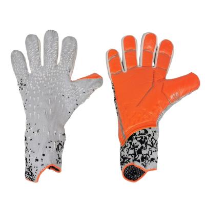 China Finger & Thumb Protection 2023 Strong Grip Anti-Slip and Breathable Goalie Training Gloves Soccer Goalkeeper Gloves for Adults and Children for sale