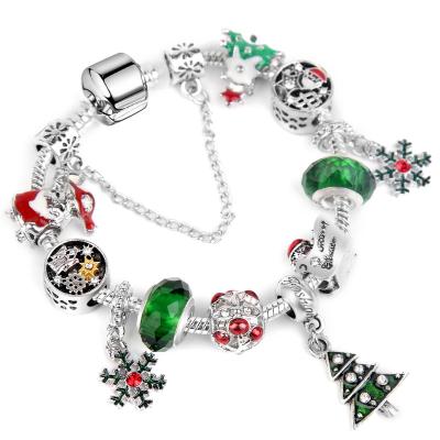 China Wholesale CLASSIC Large Snowman Beaded Beaded Bracelet Christmas Tree DIY Oil Drop Hole Pendant Bracelet for sale