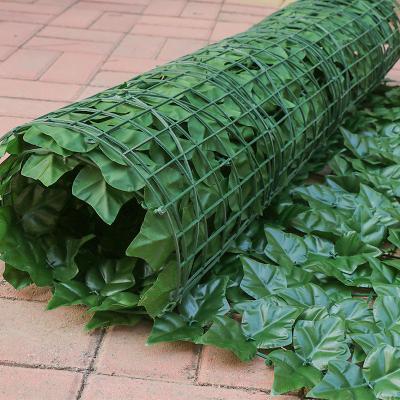 China 100cm*500cm Durable Wholesale Artificial Moss Hedge Plant Artificial Leaves Fence For Home Decoration for sale