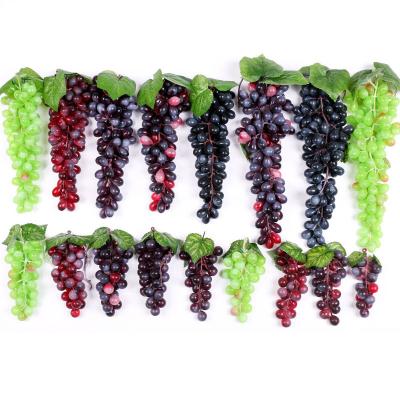 China Durable Artificial Decorative Plastic Fruit Grape Artificial Grape Fruit For Decoration for sale