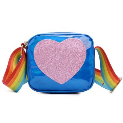 China Gift Ita Durable Material Wide Strap Rainbow Laser PU Laser Shoulder Messenger Heart Shaped Luminous Bag for sale