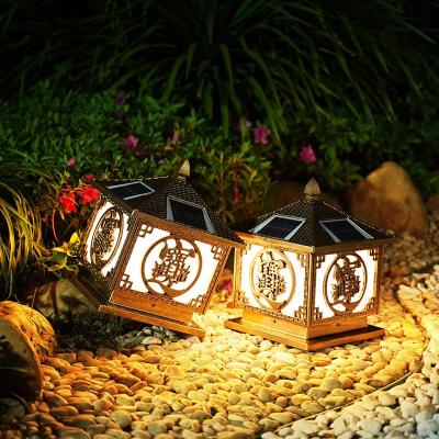 China Outdoor Aluminum Aluminum Pillar Lights Waterproof Post Solar Powered Led Door Light 2W 3W 4W Bright White Acrylic Body Lamp Item Hot for sale