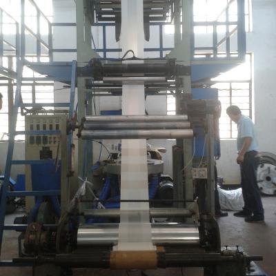 China Easy Operation Biodegradable Three Layer Film Blowing Bag Three Extruder Price for sale