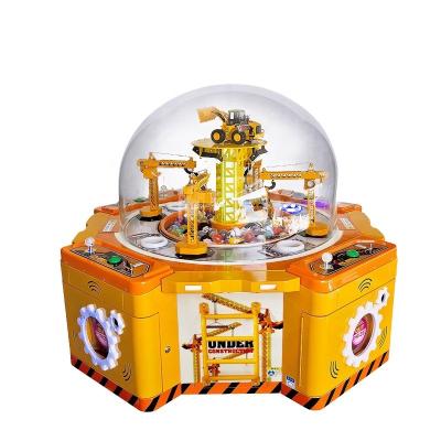 China Coin Operated Candy Claw Machine Capsule Vending Machine For 4 Players en venta