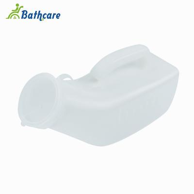 China 1000ml Capacity Male And Female Portable Urinal Hospital Urine Plastic Bottle Unisex for sale