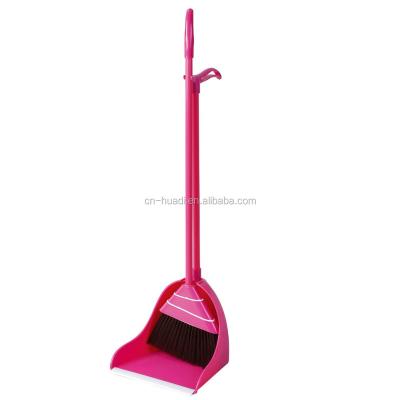 China Home Durable Folding Dustpan and Broom Long Handled Broom and Dustpan Set HD5810 for sale